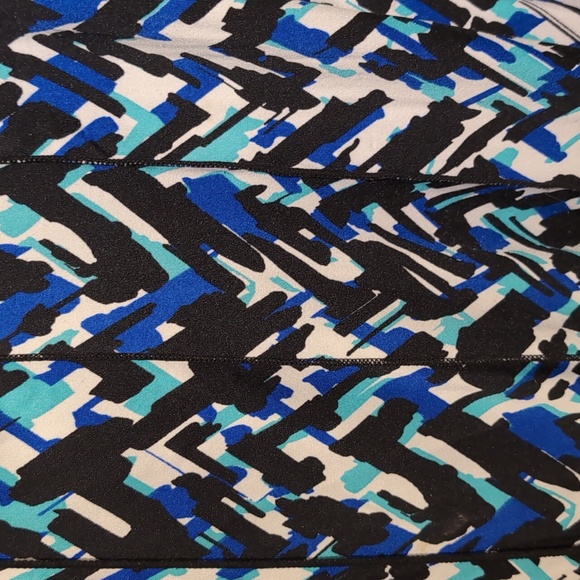 Easy care poly knit 49" sleeveless dress - Picture 3 of 3